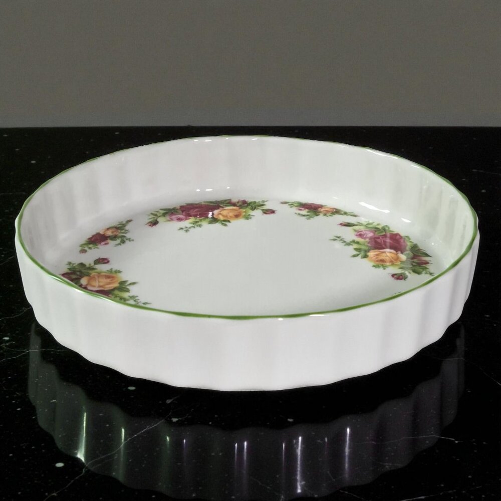 Royal Albert Old Country Roses 9" Quiche & Tart Baker Never Used (Sorry, No Box)